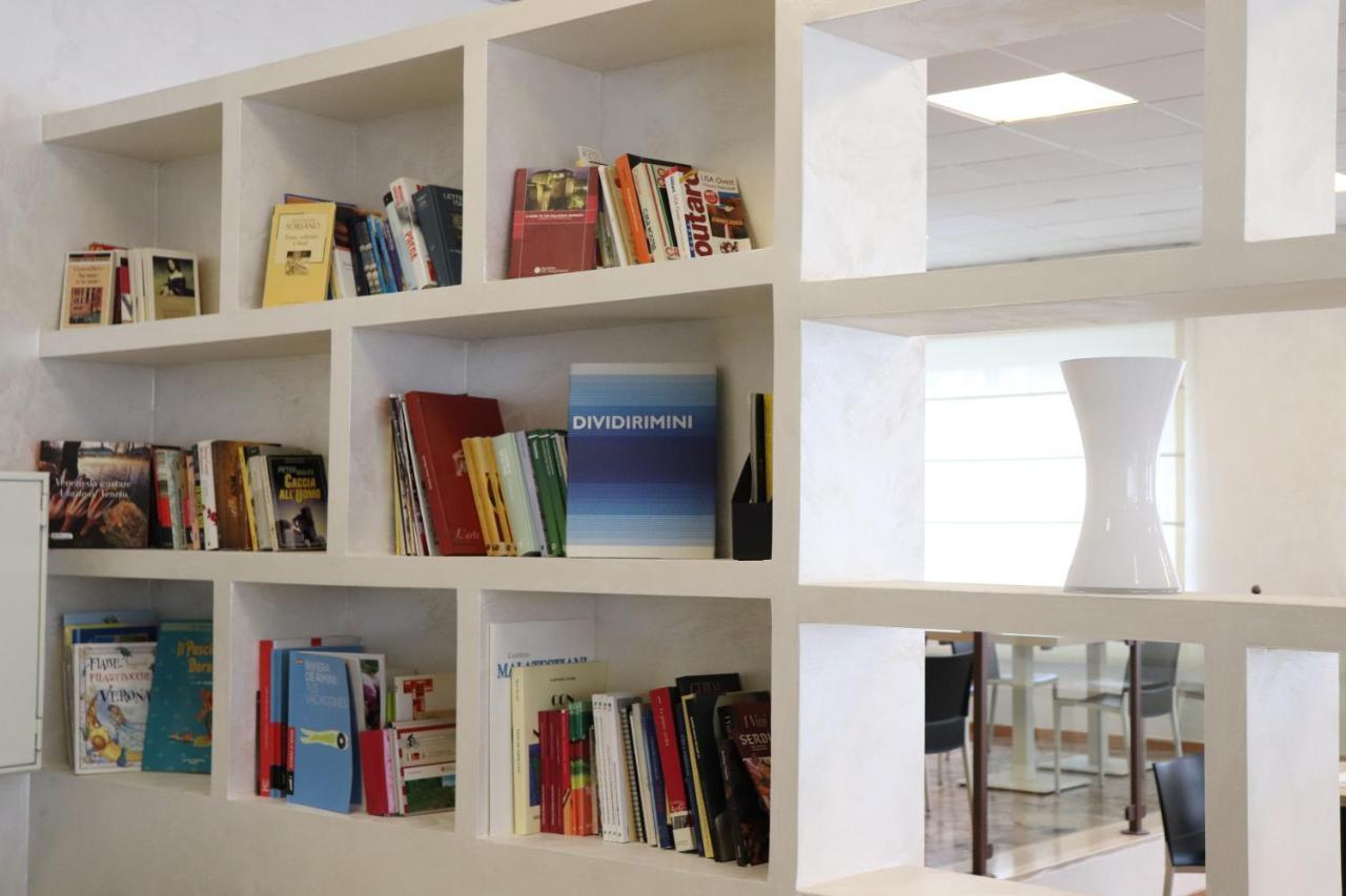 Hotel Morolli Rimini Ngoại thất bức ảnh