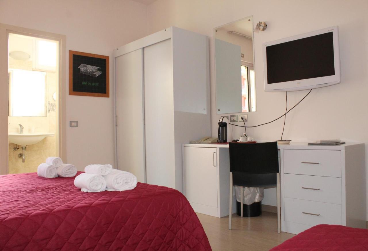 Hotel Morolli Rimini Ngoại thất bức ảnh