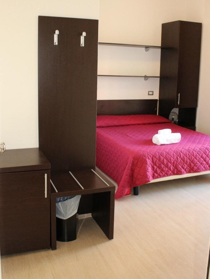 Hotel Morolli Rimini Ngoại thất bức ảnh