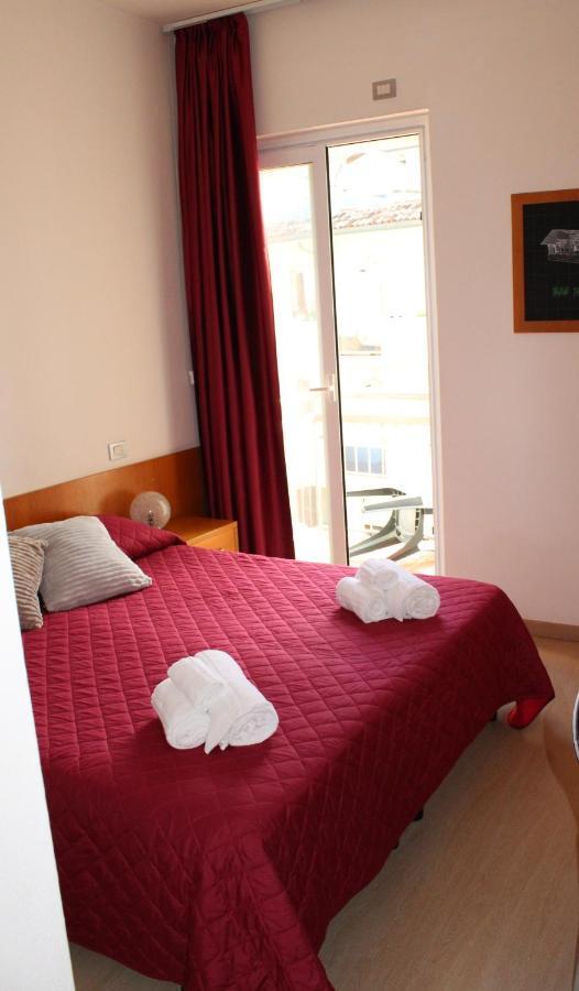Hotel Morolli Rimini Ngoại thất bức ảnh